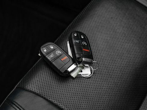 Used 2018 Jeep Grand Cherokee High Altitude image 56