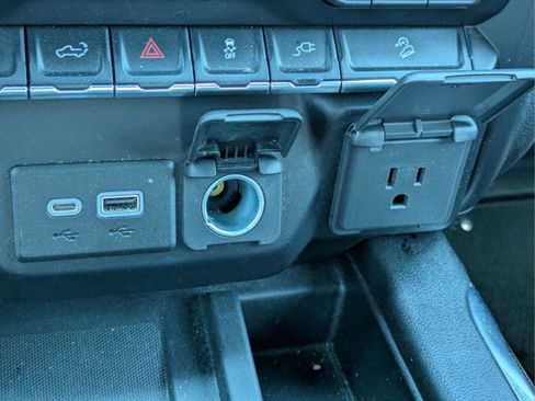 Used 2021 GMC Sierra 1500 AT4 w/ AT4 Value Package image 20