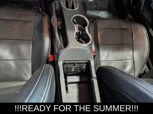 Used 2016 Ford Mustang Premium RWD image 31