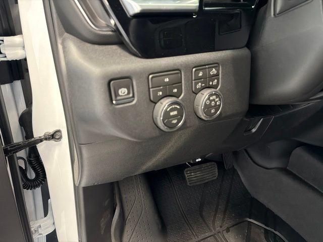 New 2026 Chevrolet Silverado 3500 LT w/ Z71 Chrome Sport Edition AWD/4WD image 22