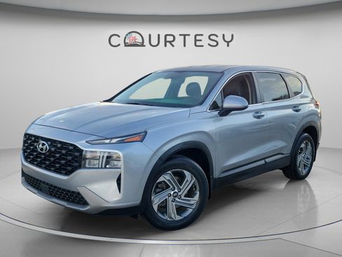 Used 2022 Hyundai Santa Fe SE FWD image 1