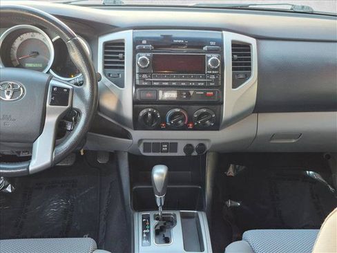 Used 2012 Toyota Tacoma PreRunner w/ TRD Sport Pkg RWD image 13