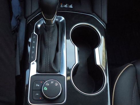 Certified 2025 Chevrolet Blazer Premier w/ Driver Confidence II Package image 15