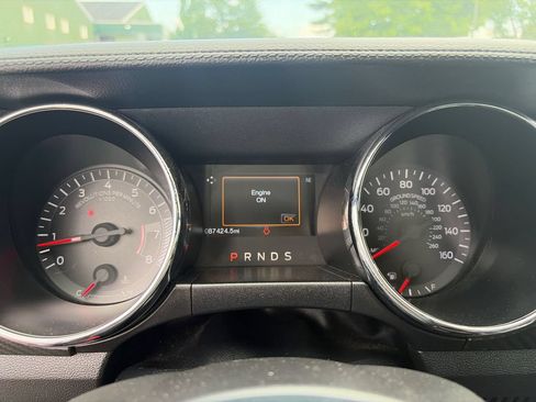 Used 2015 Ford Mustang Coupe w/ Equipment Group 051A RWD image 21