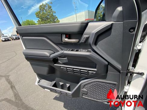New 2026 Toyota 4Runner Limited AWD/4WD image 40