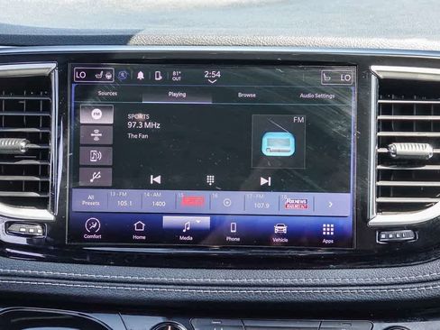 Used 2022 Chrysler Pacifica Touring-L w/ S Appearance Package FWD image 13
