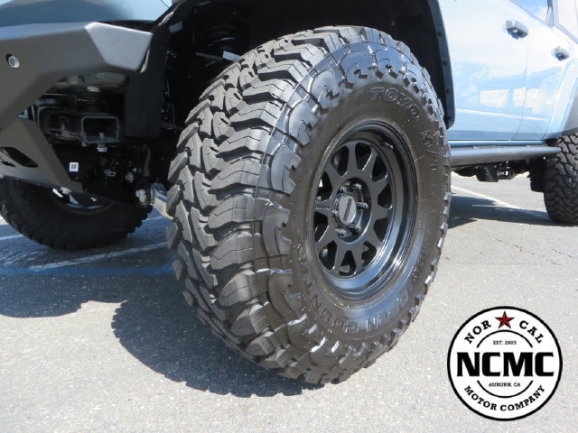 Used 2024 Ford Bronco Raptor w/ Interior Carbon Fiber Pack 6 AWD/4WD image 10