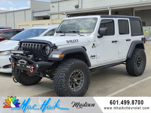 Used 2021 Jeep Wrangler Unlimited Sport image 1