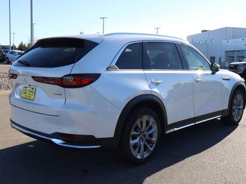Used 2024 MAZDA CX-90 3.3 Turbo w/ Premium Package image 7