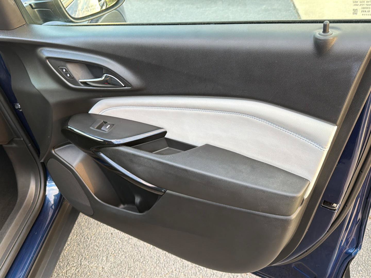 Used 2024 Chevrolet Trax LT FWD image 14