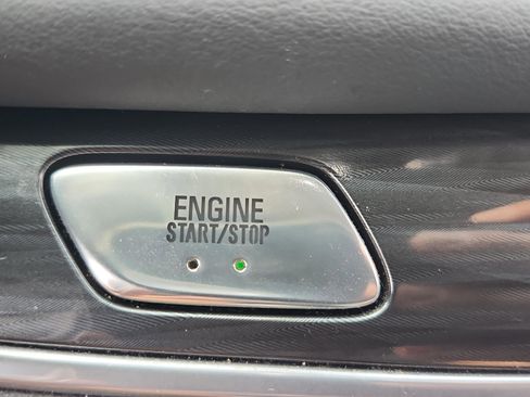 Used 2020 Buick Enclave Essence w/ Sound and Sites Package image 40