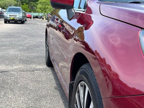 Used 2019 Subaru Legacy 2.5i Premium AWD/4WD image 14