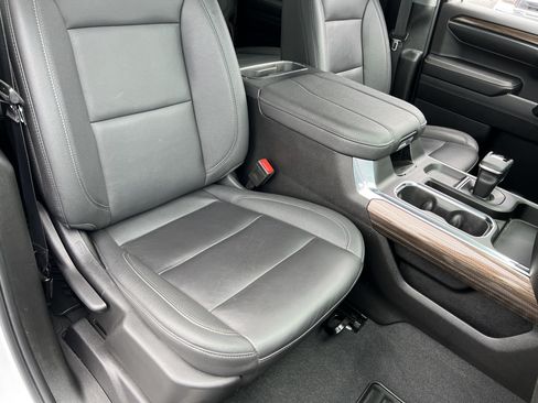 Used 2024 Chevrolet Silverado 1500 RST AWD/4WD image 26
