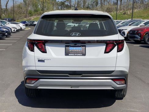 New 2026 Hyundai Tucson SE FWD image 3