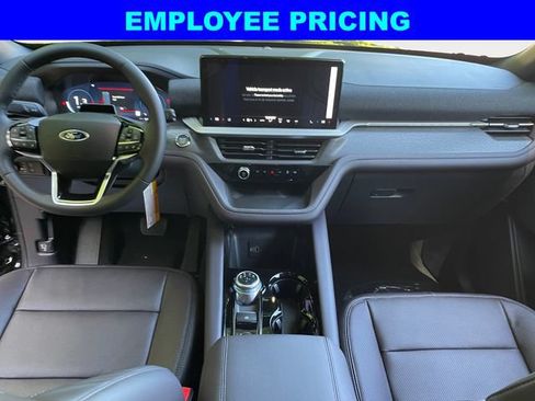 New 2026 Ford Explorer Platinum w/ LUX Leather Package AWD/4WD image 10