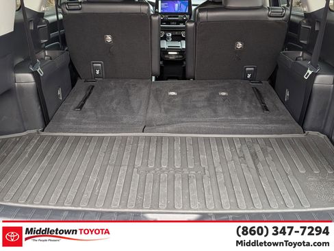 Certified 2024 Toyota Grand Highlander AWD image 32