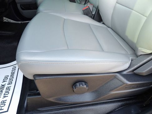 Used 2024 Ford F550 4x4 Crew Cab Super Duty image 18