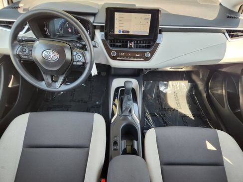 Used 2026 Toyota Corolla LE FWD image 16