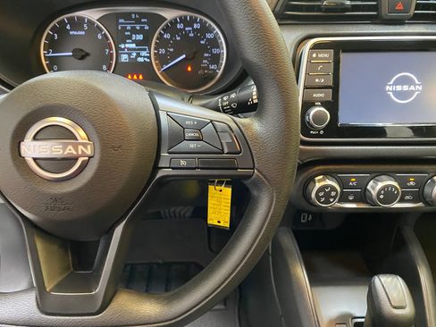 Used 2025 Nissan Versa S w/ Trunk Package FWD image 29