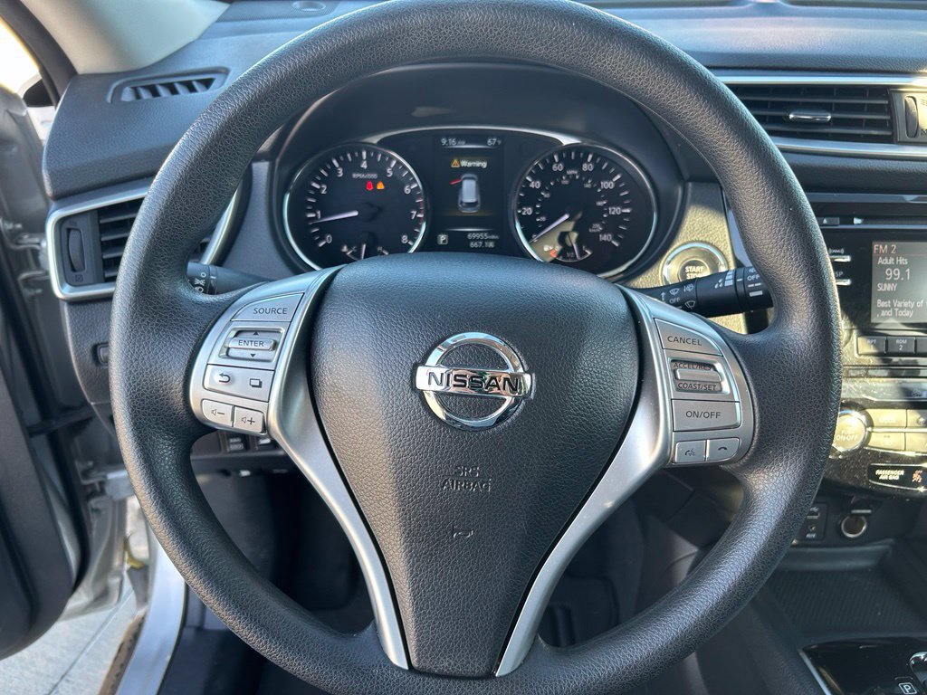 Used 2015 Nissan Rogue SV AWD/4WD image 23
