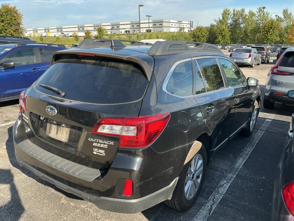 Used 2017 Subaru Outback 2.5i Premium AWD/4WD image 9