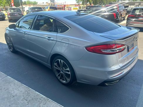 Used 2020 Ford Fusion Titanium AWD/4WD image 32