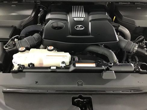 Used 2024 Lexus LX 600 F Sport image 23