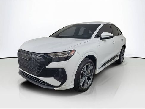 Used 2023 Audi Q4 e-tron Prestige w/ Black Optic Package image 3