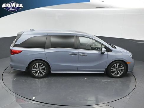 Used 2023 Honda Odyssey Touring image 16