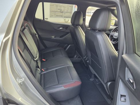 New 2026 Chevrolet Equinox RS w/ Convenience Package III FWD image 22