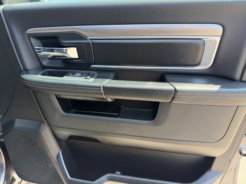 Used 2022 RAM 1500 Warlock AWD/4WD image 13