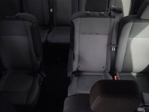 Used 2024 Ford Transit 350 XLT image 18