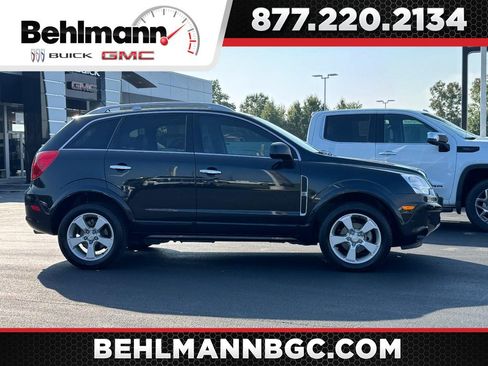 Used 2013 Chevrolet Captiva Sport LTZ FWD image 1