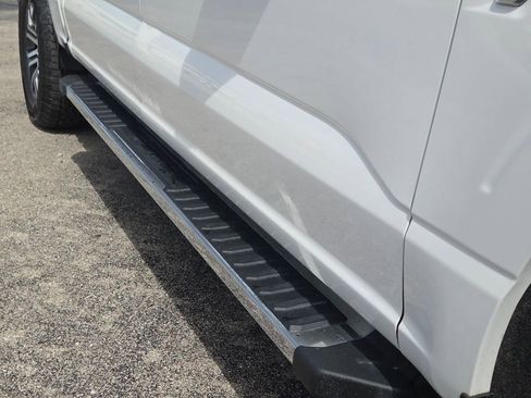 Used 2021 Ford F150 Lariat w/ Max Trailer Tow Package AWD/4WD image 9