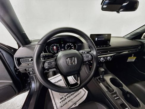 Certified 2026 Honda Civic Sport image 9