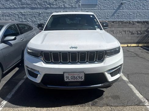 Used 2024 Jeep Grand Cherokee Limited 4xe AWD/4WD image 4