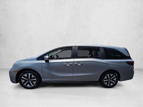Used 2025 Honda Odyssey EX-L image 9