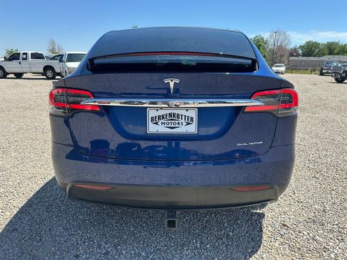 Used 2020 Tesla Model X Long Range AWD/4WD image 9