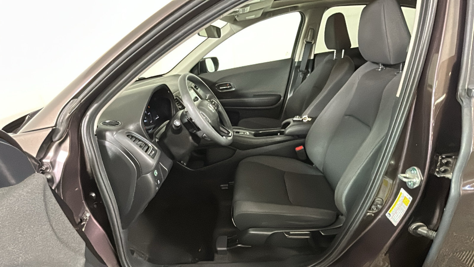 Used 2022 Honda HR-V EX image 12