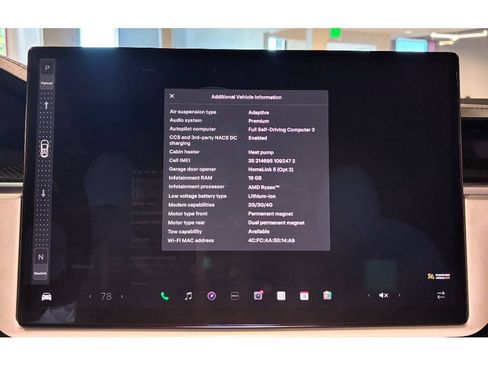 Used 2022 Tesla Model X Plaid image 31