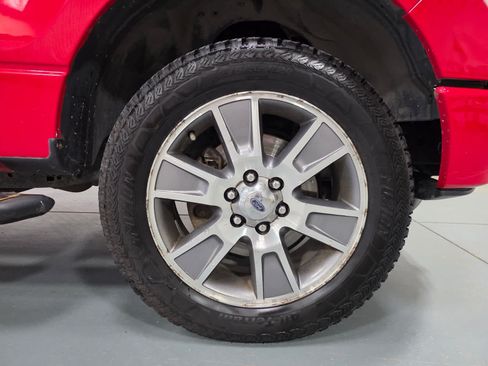 Used 2014 Ford F150 STX w/ Equipment Group 201A Mid AWD/4WD image 8