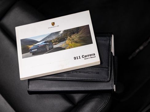 Used 2013 Porsche 911 Carrera 4S image 16