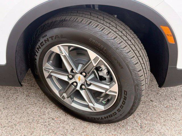New 2026 Chevrolet Blazer LT w/ Convenience Package FWD image 19