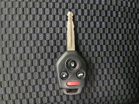 Used 2016 Subaru Forester 2.5i Premium w/ All-Weather Package image 32