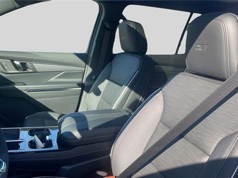 New 2026 Buick Enclave Sport Touring w/ Power Package image 15