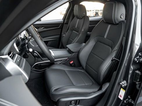 New 2026 Jaguar F-PACE R-Dynamic S image 13