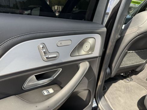 Used 2024 Mercedes-Benz GLS 63 AMG 4MATIC image 26