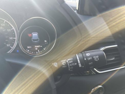 Used 2021 MAZDA CX-5 Touring image 25