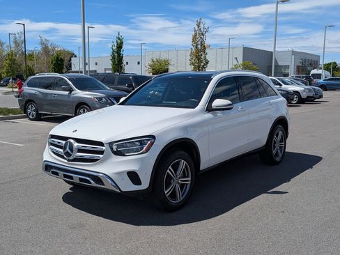 Used 2021 Mercedes-Benz GLC 300 4MATIC image 10