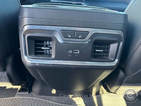 Used 2025 GMC Sierra 3500 Denali w/ Technology Package AWD/4WD image 29